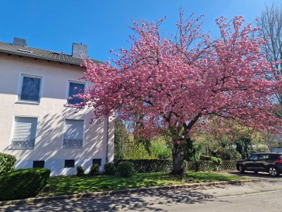 Vollständig möbelierte 4-Zi-Hochparterre-ETW mit gehobener Innenausstattung mit EBK in Bonn