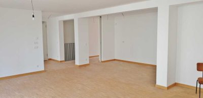 4-R-Maisonette in modernem Neubau, 2.Reihe, TG. Ruhige Wohnlage DD Neustadt
