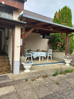 Bauernhaus mit großem Grundstück in Harmisch