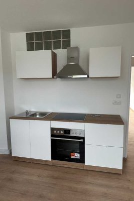Geschmackvolle 2-Raum-Wohnung mit gehobener Innenausstattung mit Balkon und EBK in Mainz-Kastel