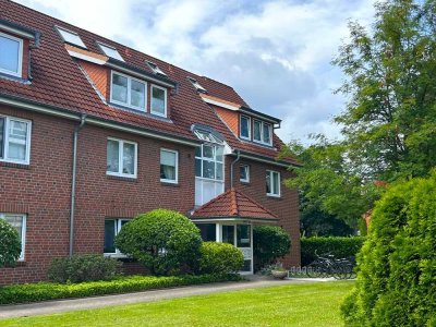 Sonnige 3-Zimmer-Maisonette- Dachgeschosswohnung 
mit Sonnenbalkon
im beliebten Ortskern