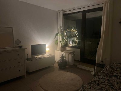 gemütliche Wohnung zur Zwischenmiete Mörz 26 in Köln-Sülz