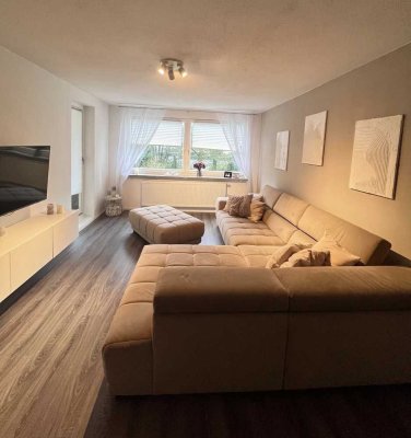 Stilvoll kernsanierte 3-Zimmer-Wohnung mit Balkon, Aufzug & in begehrter Lage von Kirchdornberg