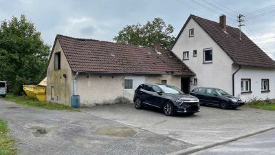 Provisionsfrei! Einfamilienhaus mit Halle und viel Potenzial