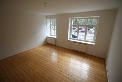 Schöne 1-Zimmerwohnung mit Tageslichtbad und Wanne