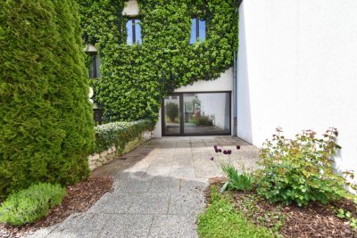 Sonnige 3-Zimmer-Wohnung mit Garten und Terrasse in TOP LAGE