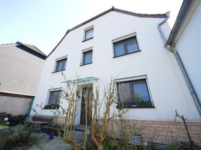 Einfamilienhaus mit viel Potenzial – weitläufiger Garten und naturnaher Lage