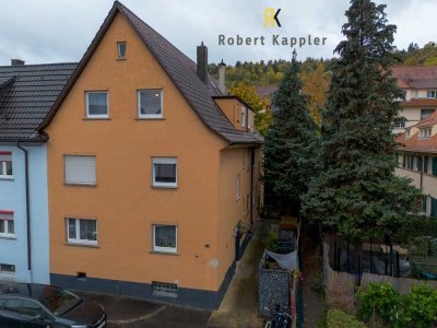 Mehrfamilienhaus mit drei Wohneinheiten in guter Lage von Stuttgart-Wangen I DG-Wohnung frei
