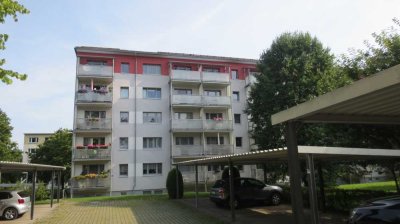 *AKTION* ...die ersten 4 Monate gehen aufs Haus!  2,5-Zi.-Whg. mit Balkon zu vermieten! 3. OG