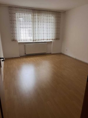 Geräumige 5-Zimmer Wohnung in Wuppertal Elberfeld West