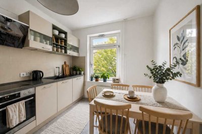 Ihr neues Zuhause: kernsanierter Altbau mit Balkon