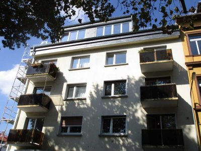 Zweizimmer Dachgeschosswohnung  in Ffm-Bockenheim