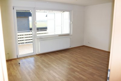 Zu vermieten ist eine schöne 3+1 Zimmerwohnung in ruhiger Lage von Elsen!