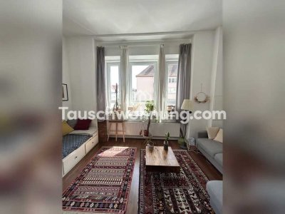Tauschwohnung: Schöne lichtdurchflutete 2 Zimmer Wohnung