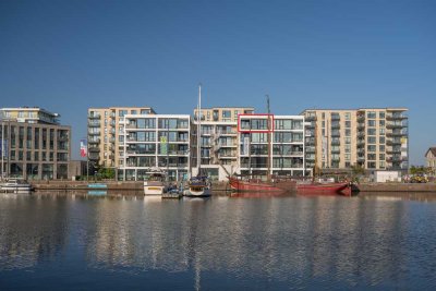 Spektakuläres Hafenpanorama auf der Penthouseebene