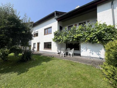 Ihr Neues Zuhause mit FeWo und traumhafter Aussicht unmittelbar am Eifelsteig gelegen