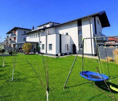 Provisionsfrei: Mehrparteienhaus mit 4 Wohneinheiten