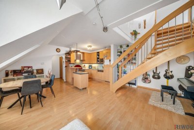 DG-Maisonette im Zentrum - Nähe Schnellbahn I Garagenstellplatz I Ruhelage I Ankleidezimmer I Wiener Straße und Strasshof an der Nordbahn