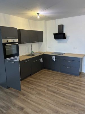 AS-Immobilien.com +++ 2 Zimmerwohnung in Spitzenlage von Wächtersbach-Stadt+++