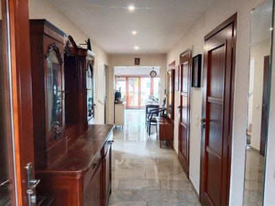***5-Zimmer-Einfamilienhaus ohne Keller in Hausleiten mit großem Garten! Mein Zuhause ist meine Festung!*** OPEN HAUS am 02.05.2026 von 10 bis 12.00 Uhr!