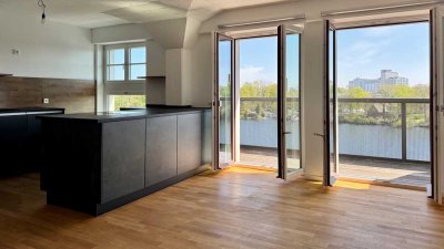 Wunderschöne 4-Zi.-Wohnung mit einzigartigem Blick über die Havel & Tiefgaragen-Stellplatz inkl.