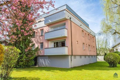 JOSEFIAU: 5-Zimmer-Wohnung mit 2 Balkone und Garage
