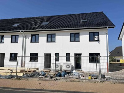 Modernes Reihenmittelhaus mit Garten in Meckenheim