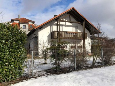 Urbanes Wohnen mit Gartenidylle