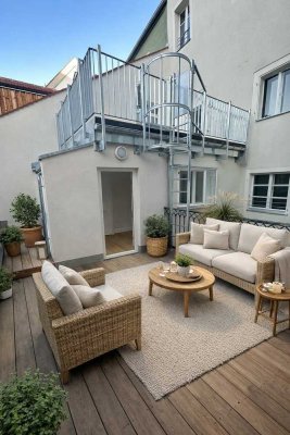 Erstbezug nach Sanierung: 3-Zimmer-Denkmalwohnung mit Dachterrasse in der Regensburger Altstadt