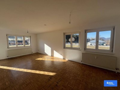 Moderne 3 Zimmer-Wohnung mit Loggia Nähe Velden