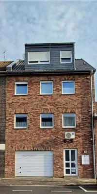 Moderne 2.5 Zimmer Wohnung in Mönchengladbach Wickrath Mitte
