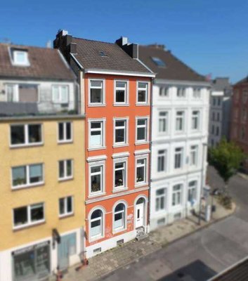 Domblick - Wohnung mit zwei Zimmern und EBK in Aachen