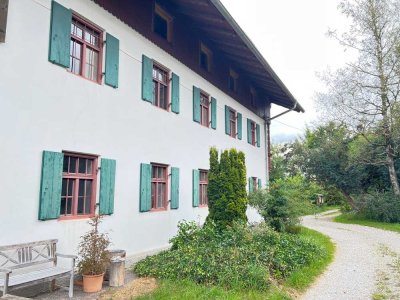 Wohnen auf dem Land in netter Nachbarschaft, gemütliche Wohnung im DG mit Balkon u. Gartenanteil