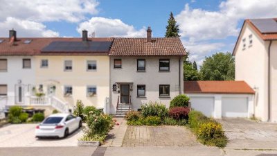 Ravensburg - Weißenau
Renovierungsbedürftiges Reiheneckhaus mit bester Infrastruktur
