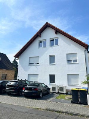 Moderne Dachgeschosswohnung in ruhiger Lage von Raunheim