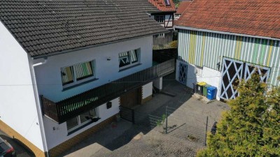 Gut gepflegtes Einfamilienhaus mit großer Scheune und viel Potenzial in Grünberg-Weitershain