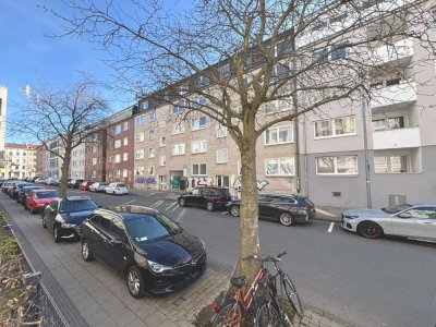 Geräumige 2-Zimmer-Dachgeschoss-Wohnung im Herzen von
Aachen