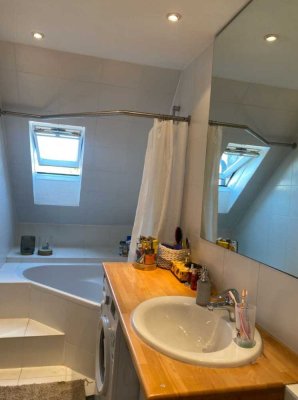 Helles WG-Zimmer in 2er WG - Top Lage (Nähe Uni/Hochschule/Hauptbahnhof)