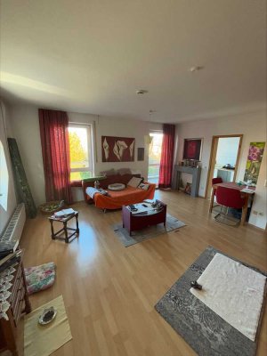 2-Zimmerwohnung mit Balkon und Gäste-WC in traumhafter Lage
