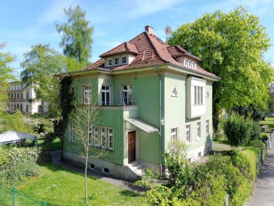 Charmante Villa im klassischen Stil in Gotha – Ein Stück Geschichte am Schlosspark