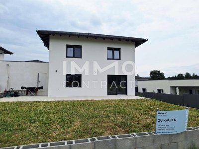 ERSTBEZUG AB HERBST - elegante Doppelhaushälfte mit Garten und Garage