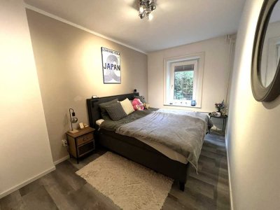 Komplett möblierte 2-Zimmer-Wohnung mit sonniger Terasse in Winterhude