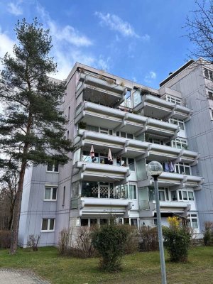 Gut geschnittene 3- bzw. 4-Zi.-ETW mit Belegungsrecht in guter Lage in Putzbrunn