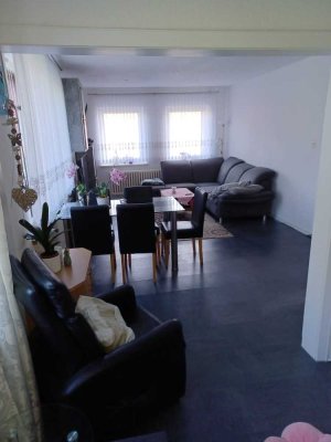 Attraktive 3-Zimmerwohnung mit EBK in Unsen mit Gartenmitbenutzung