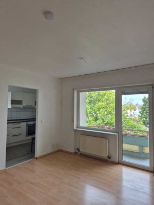 Helle 2-Zimmer Wohnung mit Balkon und 2 Tiefgaragenstellplätze in Bobenheim-Roxheim