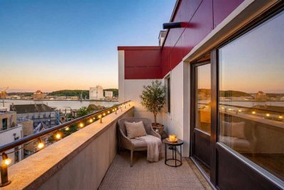 Hafennahe 2-Zi.-Wohnung in Flensburg: 2 Balkone mit Hafenblick nach Süden & Nordbalkon ins Grüne!