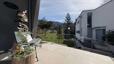 Modernes Ensemble -seltene Idealkonstellation für Mehrgenerationen (Lift) - schöne Lage - Stadtrand Süd