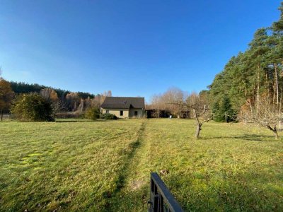 Idyllisches Einfamilienhaus mit sehr großem Grundstück, top für Pferdeliebhaber in Groß-Schönebeck