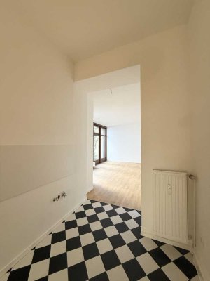 Provisionsfrei! Leerstehende Altbauwohnung mit Terrasse in Flingern-Nord!