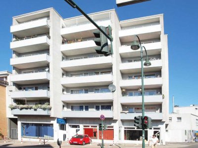 Zentrale, helle 3- Zimmer Wohnung in Opladen